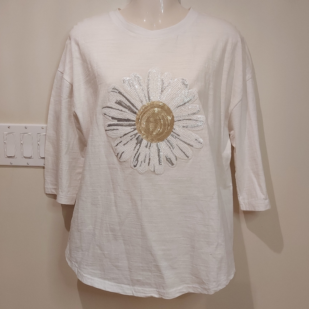 ❣️Ladies Muffin short sleeve top size M (#550)